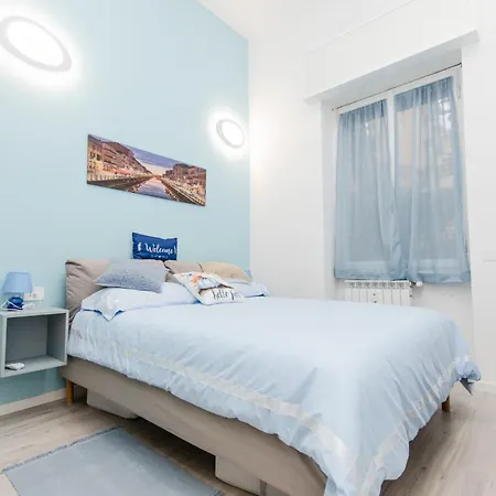 Stupendo Bilocale Ristrutturato A Nuovo Mm Argonne アパート ミラノ